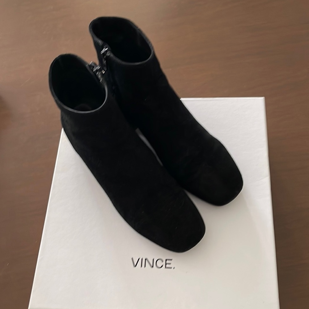 Vince black Ostend suede boot